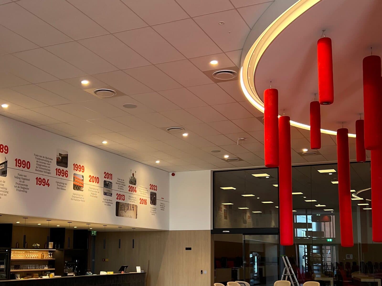 Schwebende Voutendecke — the finished space